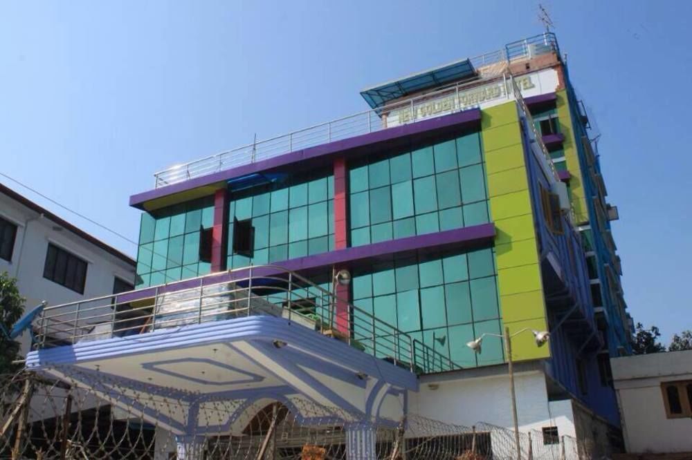 นิว โกลเด้น ฟอเวิร์ด โฮเต็ล Hotel ย่างกุ้ง ภายนอก รูปภาพ
